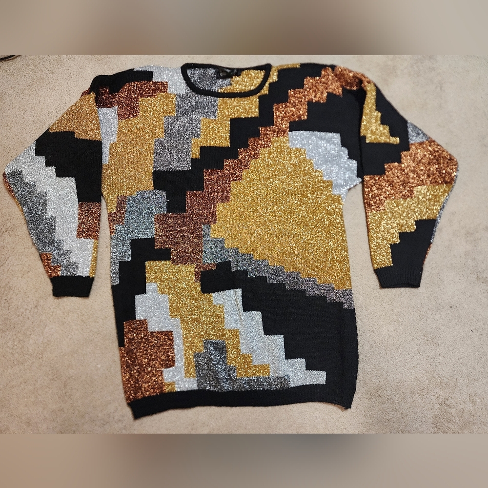 Vintage IB Diffusion Women's Shimmery Geometric Sweater Metallic/Black Large